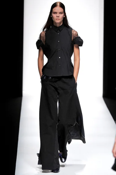 Look 36